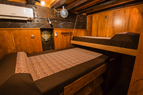 Pindito Twin Cabin