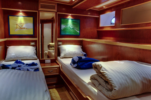 Snefro Love Twin Berth Cabin