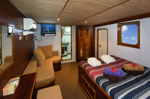 Ocean Hunter III Master Cabin