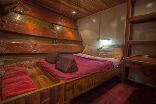 The Junk Double Lower Deck Cabin